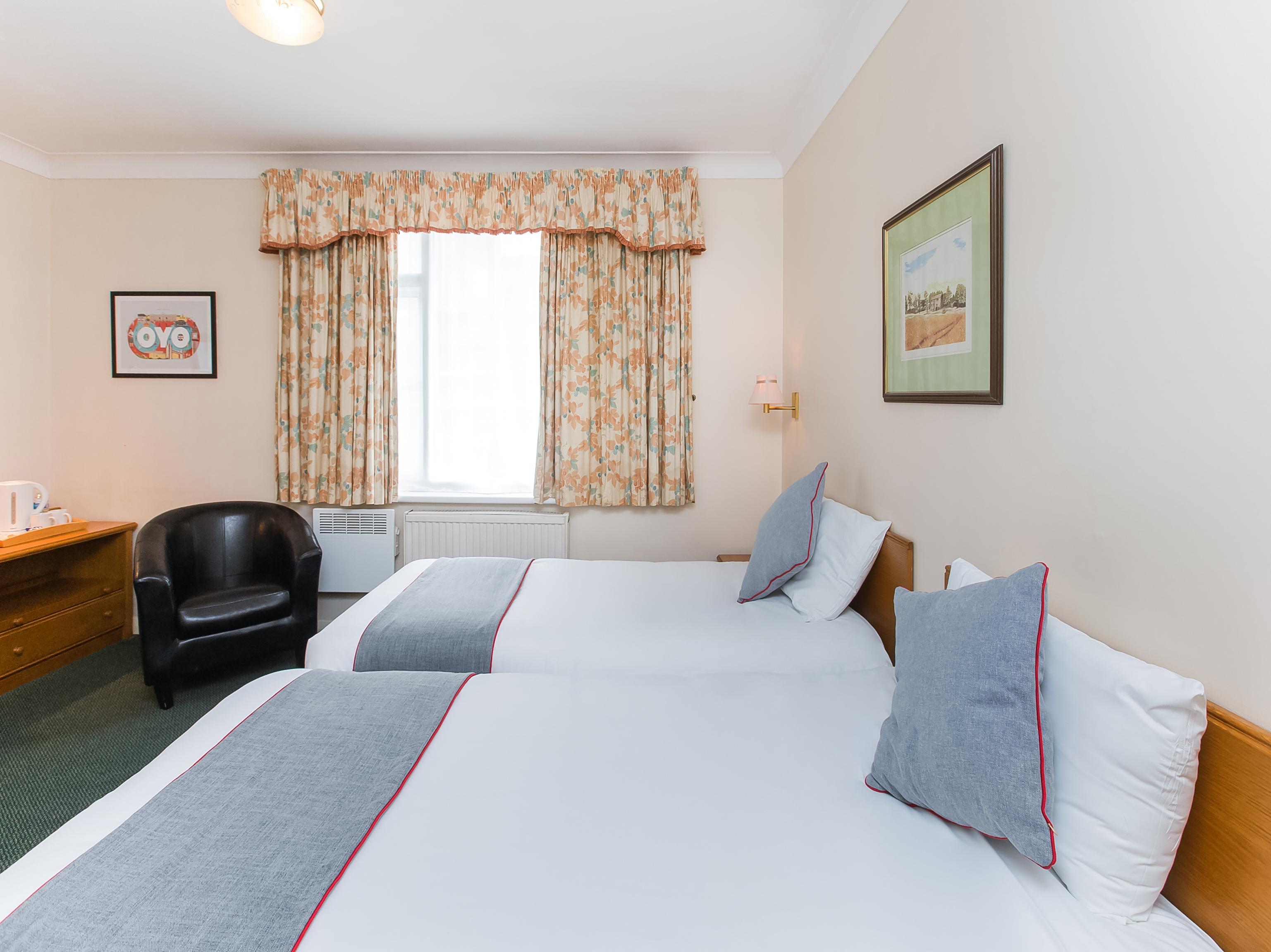 OYO Stade Court Hotel Hythe  Exterior foto
