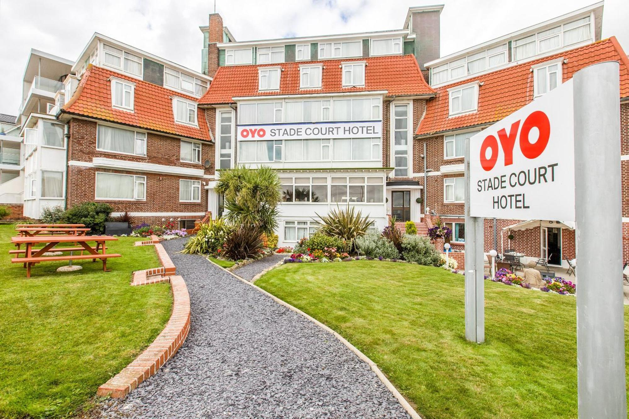 OYO Stade Court Hotel Hythe  Exterior foto